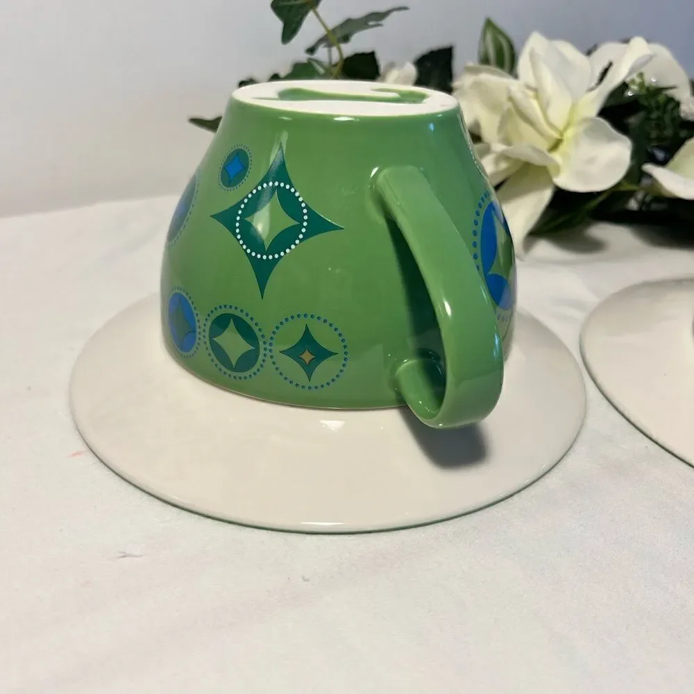 Set 2006 Holiday Starbucks Mugs w/Plates (Green)